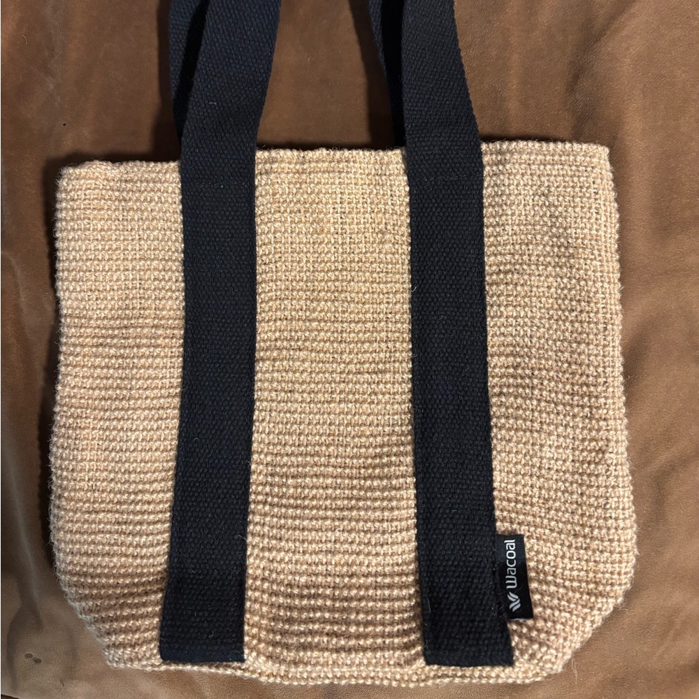 Wacoal summer jute handbag, perfect sack for the farmers market.